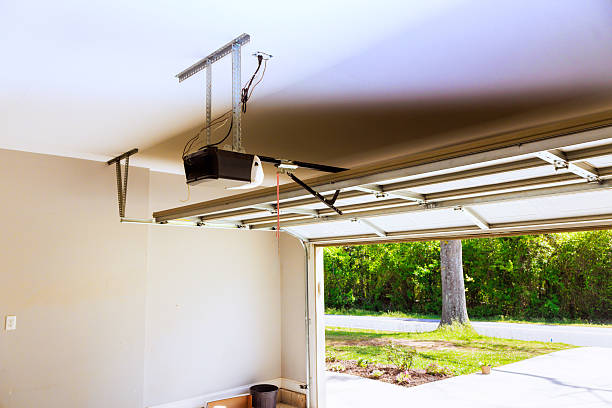 Top rated local Garage Door Roller Replacement specialists in Spencerville, MD